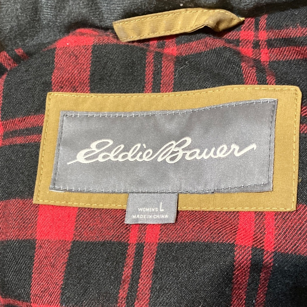 EDDIE BAUER SANDSTONE OLIVE NWOT FAUX FUR HOODED DOWN QUILTED PUFFER VEST - Picture 7 of 16